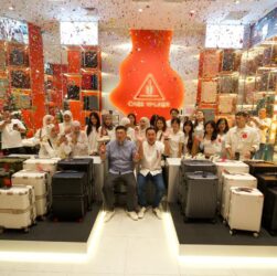 The Case Valker EVE2 collection features the trademarked FrontFlip™ system, a vertical-access design engineered to maximize packing efficiency in compact travel environments like airport lounges and small hotel rooms.