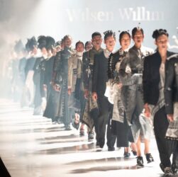 Bocorocco x Wilsen Willim Hadirkan Paradoks Baru dalam Dunia Fashion: Semakin Berani Desainnya, Semakin Nyaman Rasanya Bocorocco x Wilsen Willim Hadirkan Paradoks Baru dalam Dunia Fashion: Semakin Berani Desainnya, Semakin Nyaman Rasanya