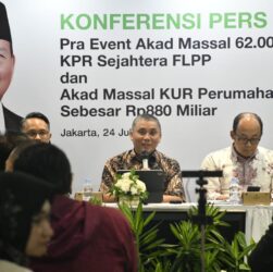 BP Tapera Bersama Kementerian PKP Akan Gelar Akad Massal 62.000 Unit KPR Subsidi dan KUR Perumahan Sebesar Rp880 Miliar “Hunian Berkualitas Menuju Indonesia Sejahtera” BP Tapera Bersama Kementerian PKP Akan Gelar Akad Massal 62.000 Unit KPR Subsidi dan KUR Perumahan Sebesar Rp880 Miliar “Hunian Berkualitas Menuju Indonesia Sejahtera”