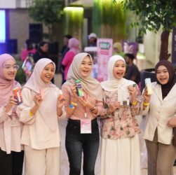 GlowFest 3.0 by Geng Glowing Hadirkan Puluhan Brand dan Aktivitas Interaktif! GlowFest 3.0 by Geng Glowing Hadirkan Puluhan Brand dan Aktivitas Interaktif!