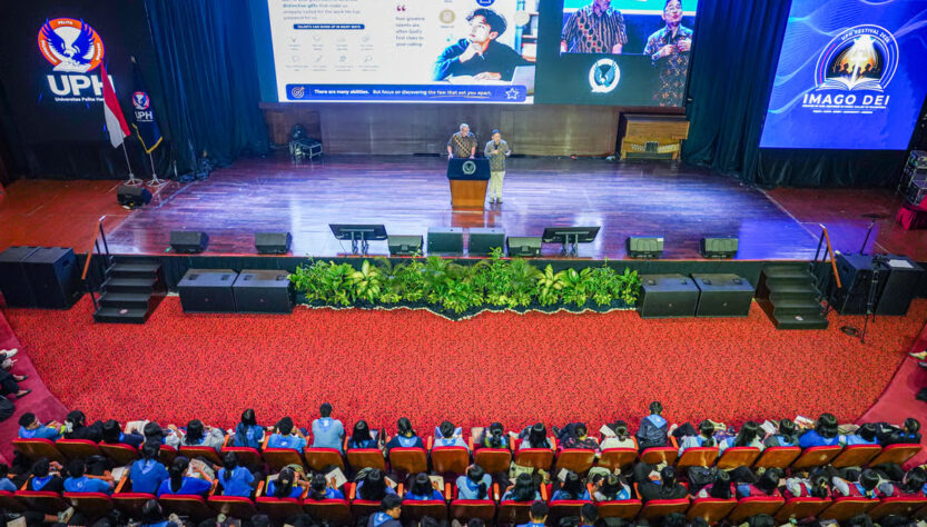 Apa Tujuan Universitas? UPH Ajak Mahasiswa Baru Melihat Kuliah Lebih dari Sekadar Gelar dan Karier Apa Tujuan Universitas? UPH Ajak Mahasiswa Baru Melihat Kuliah Lebih dari Sekadar Gelar dan Karier
