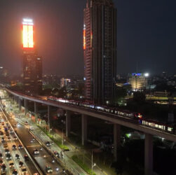 LRT Jabodebek Perpanjang Layanan hingga Tengah Malam pada 17 Agustus LRT Jabodebek Perpanjang Layanan hingga Tengah Malam pada 17 Agustus