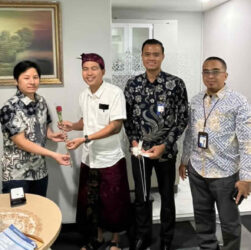 BRI BO Cempaka Mas Sambut Nasabah dengan Hangat dan Penuh Kekeluargaan BRI BO Cempaka Mas Sambut Nasabah dengan Hangat dan Penuh Kekeluargaan