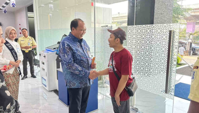 Hari Pelanggan Nasional, BRI BO Kalimalang Hadirkan Pelayanan Hangat dan Berkesan Hari Pelanggan Nasional, BRI BO Kalimalang Hadirkan Pelayanan Hangat dan Berkesan