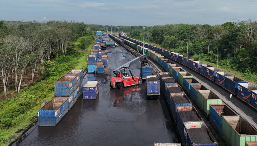Kinerja Bongkar Muat Batu Bara KAI Logistik Meningkat Signifikan, Perkuat Keandalan Rantai Pasok Energi Nasional Kinerja Bongkar Muat Batu Bara KAI Logistik Meningkat Signifikan, Perkuat Keandalan Rantai Pasok Energi Nasional