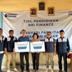 BRI Finance Dukung Peningkatan Kualitas Pendidikan melalui Program TJSL di Tabanan Bali BRI Finance Dukung Peningkatan Kualitas Pendidikan melalui Program TJSL di Tabanan Bali